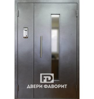 Дверь с домофоном и стеклом в подъезд