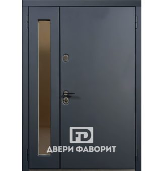 Входная дверь на две квартиры с боковой вставкой
