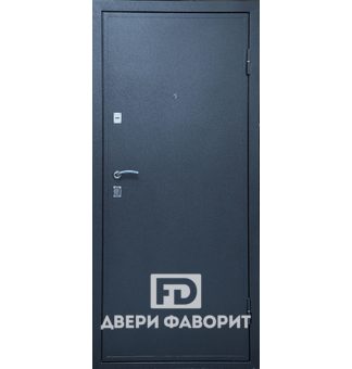 Дверь стальная с отделкой цинкогрунт