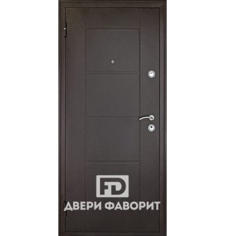 Уличная дверь с цинкогрунтом черного цвета