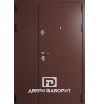 Уличная двустворчатая дверь с отделкой цинкогрунт