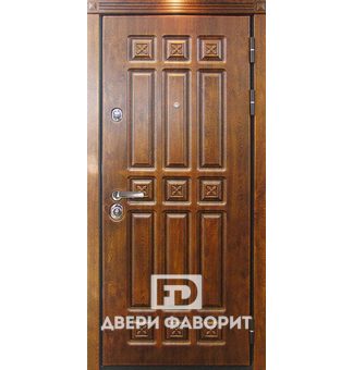 Дверь для улицы с филёнчатым МДФ (3 петли)